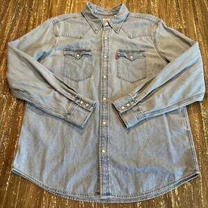 Levi’s Standard Fit Pearl Snap Western Denim Shirt L/S Light Wash Mens Size L